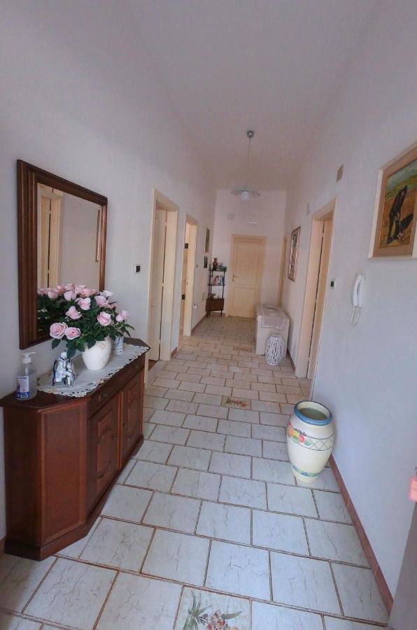 Casa A&M 2 Appartement Onifai Buitenkant foto