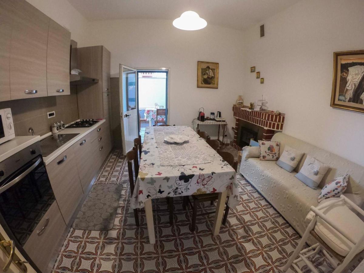 Casa A&M 2 Appartement Onifai Buitenkant foto